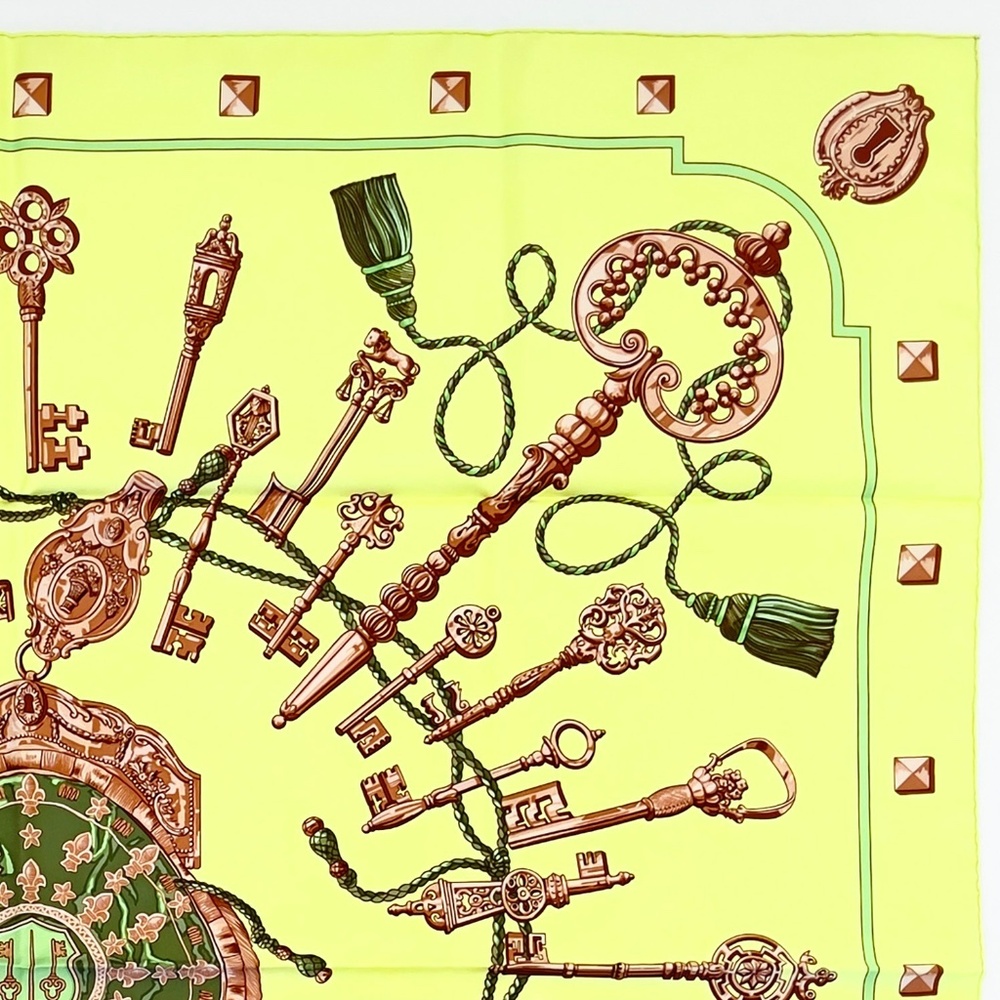 NWT Hermes Scarf "Les Clés" in Yellow - Picture 6 of 8
